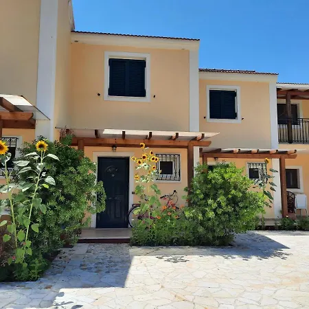 Nikos Apartmanhotel Arílasz